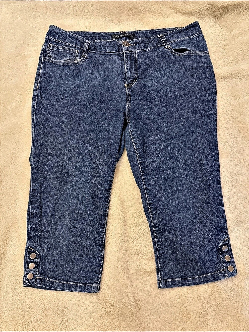 Baccini Cropped Jeans in Blue Waist 14